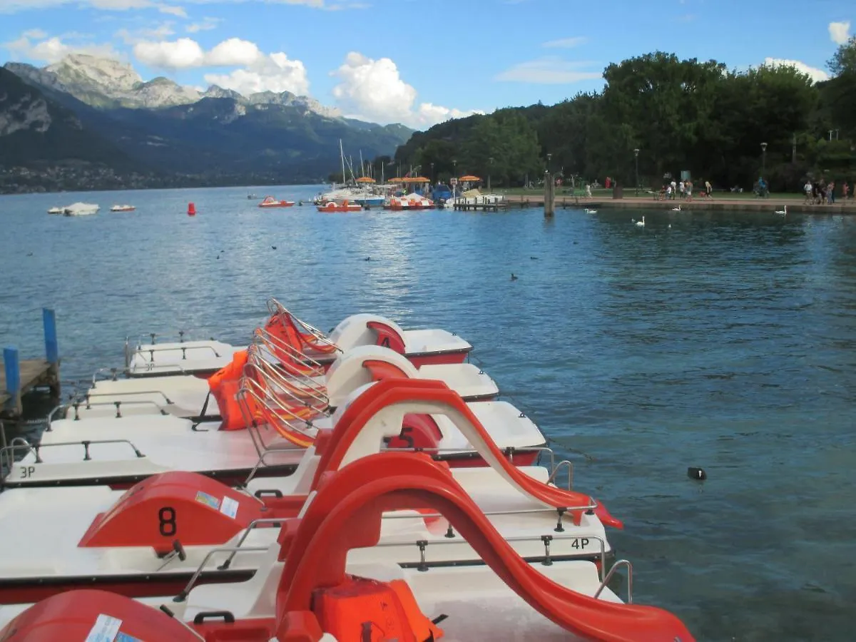 La Ferme Du Parroi Villa Annecy 0*,  France