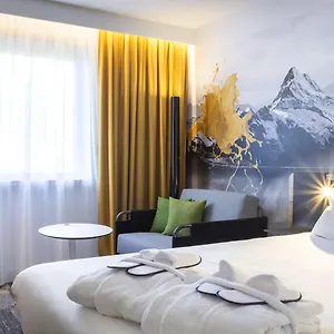 מלון Novotel Centre, אנסי
